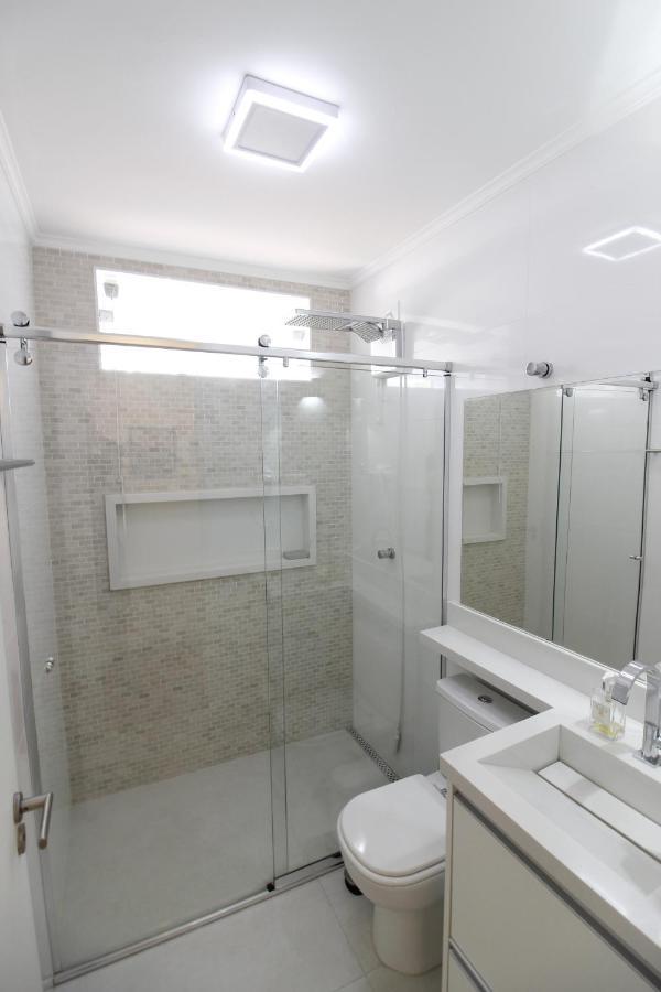 Kitnet Mobiliada - 28m² - Na Chacara Santo Antonio São Paulo